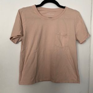 👚 Everlane blush pink T-shirt